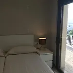 Far Bay Appartement *