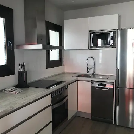 Far Bay Apartment