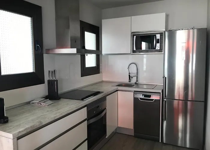 Far Bay Apartment
